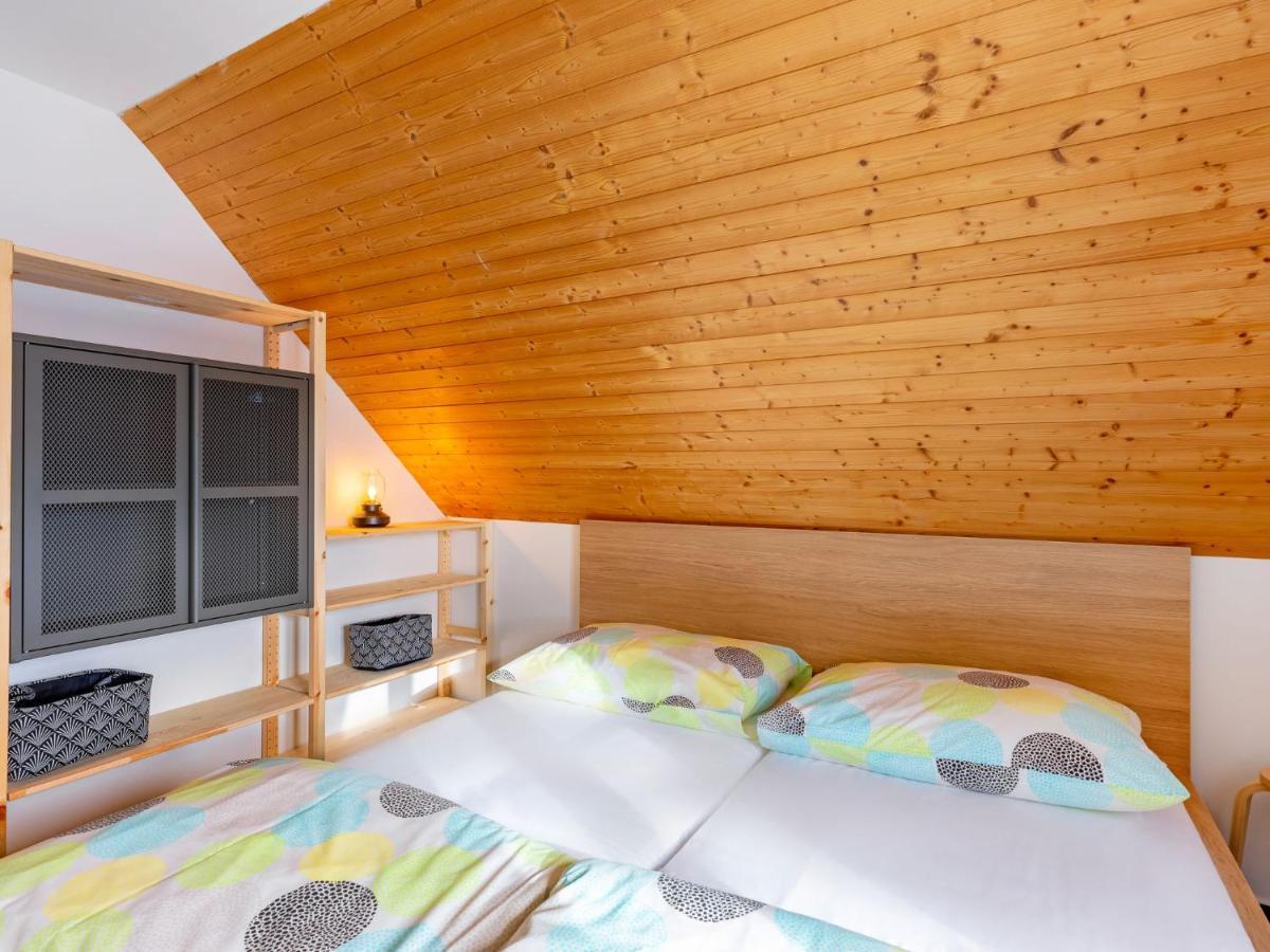 Holiday Home Holiday Hill 67 By Interhome Cista  Bagian luar foto